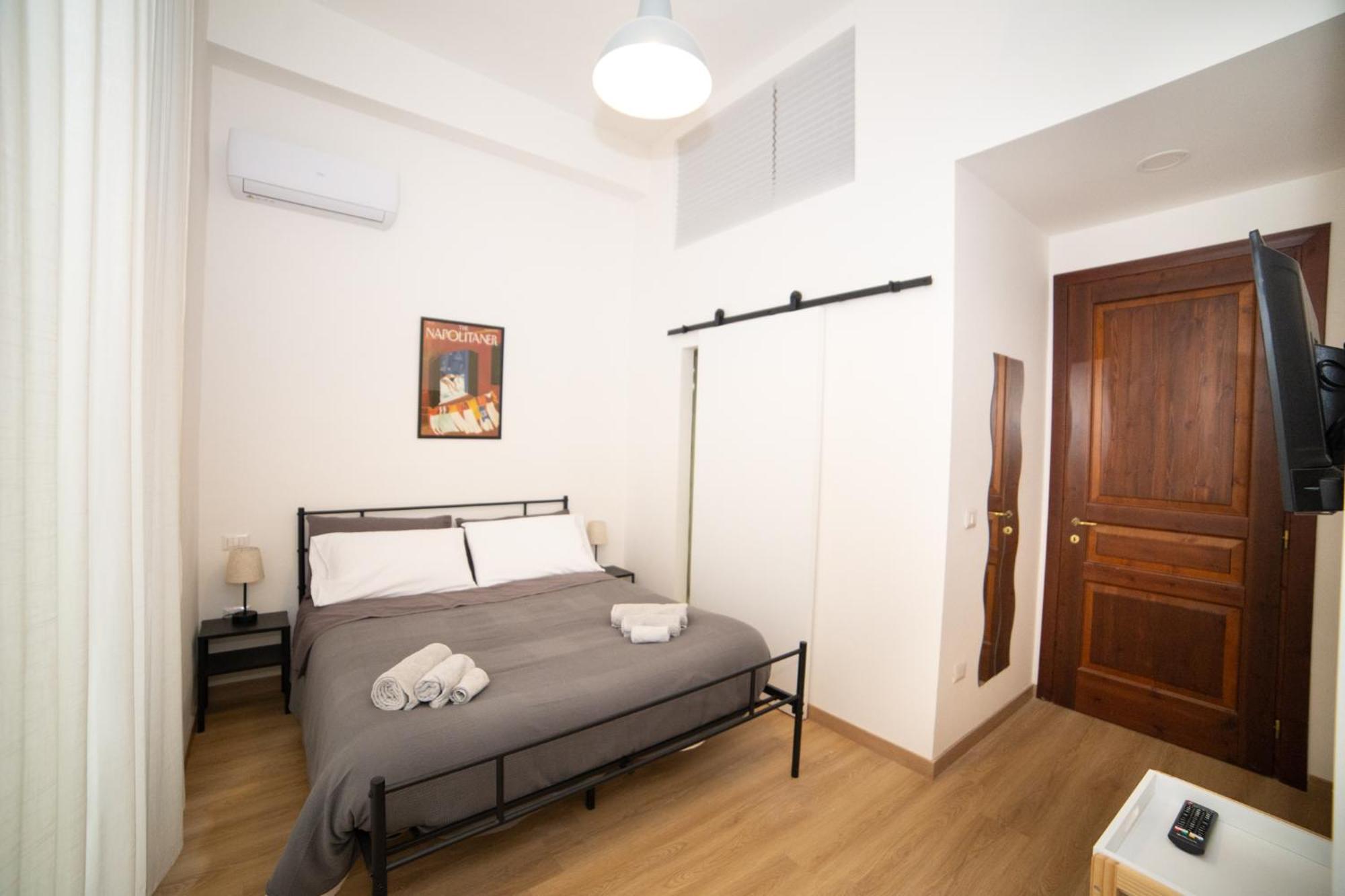 B&B 4Cella Napoli Eksteriør bilde